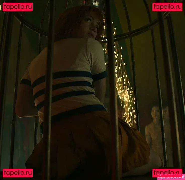 Emily Rudd Onlyfans Photo Gallery 