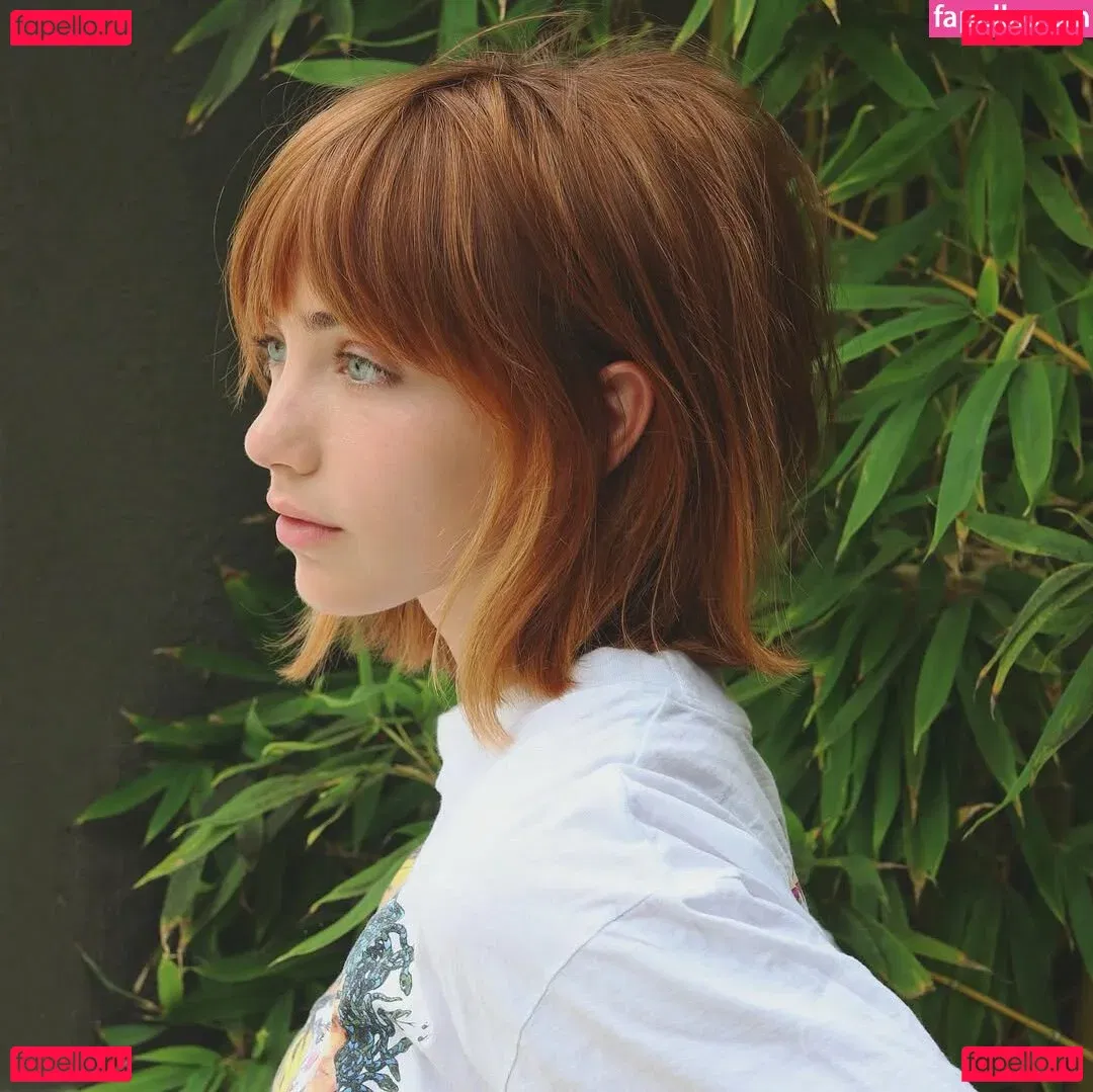 Emily Rudd Onlyfans Photo Gallery 