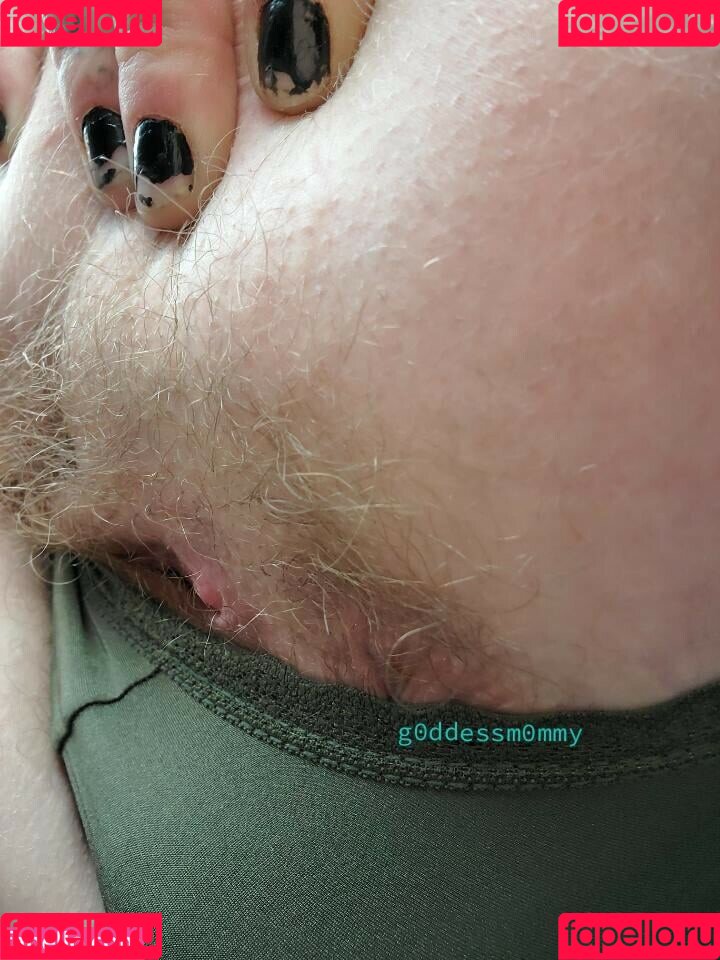 g0ddessm0mmy Onlyfans Photo Gallery 