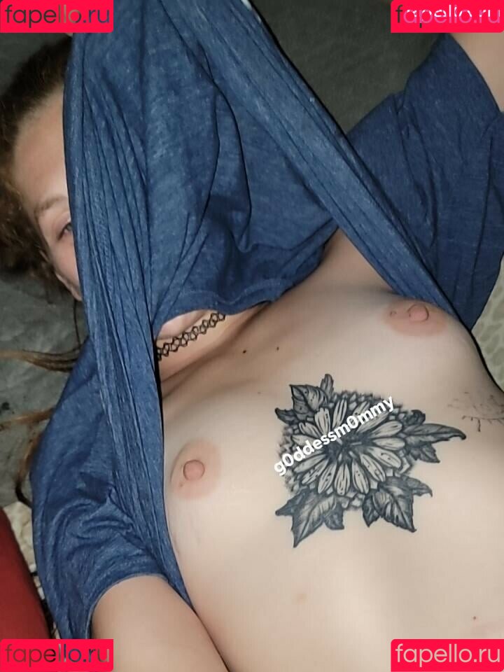 g0ddessm0mmy Onlyfans Photo Gallery 