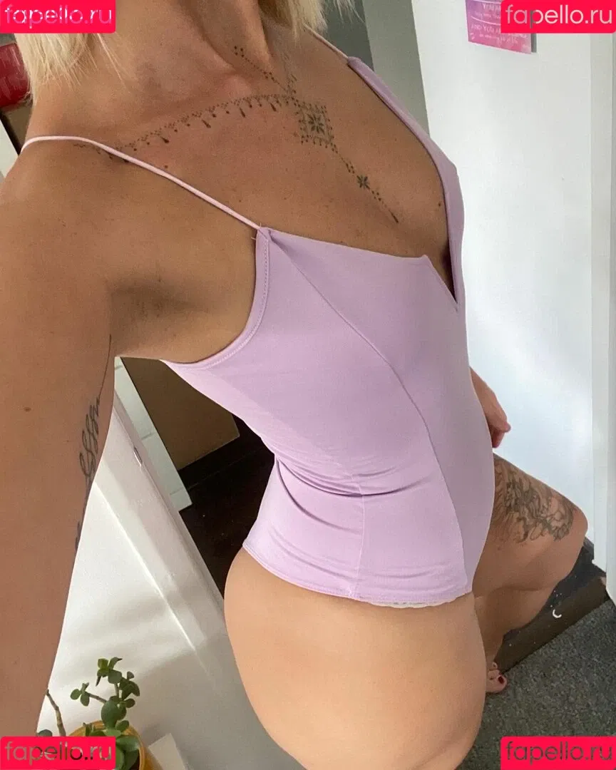 Axellepeach_ Onlyfans Photo Gallery 