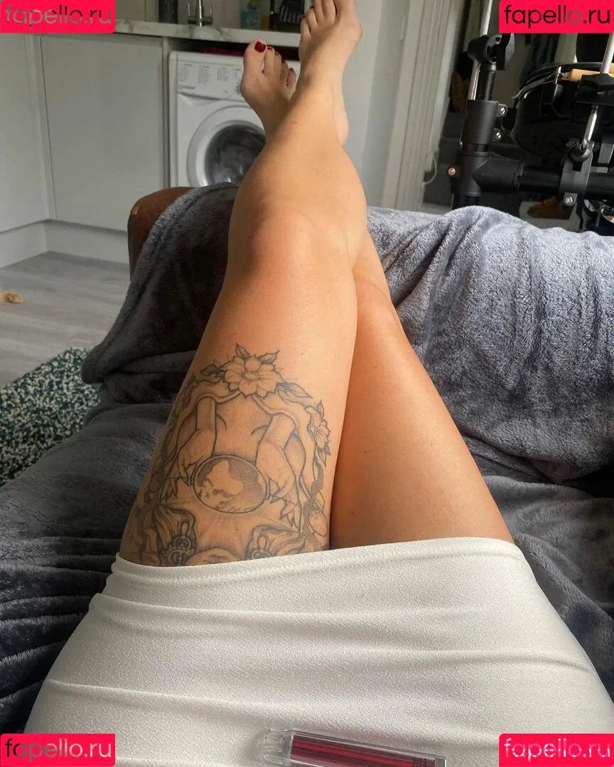 Axellepeach_ Onlyfans Photo Gallery 