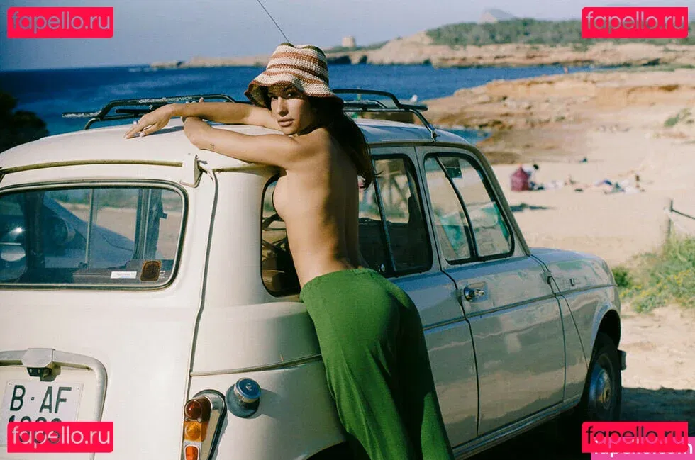 Francesca Pey Onlyfans Photo Gallery 