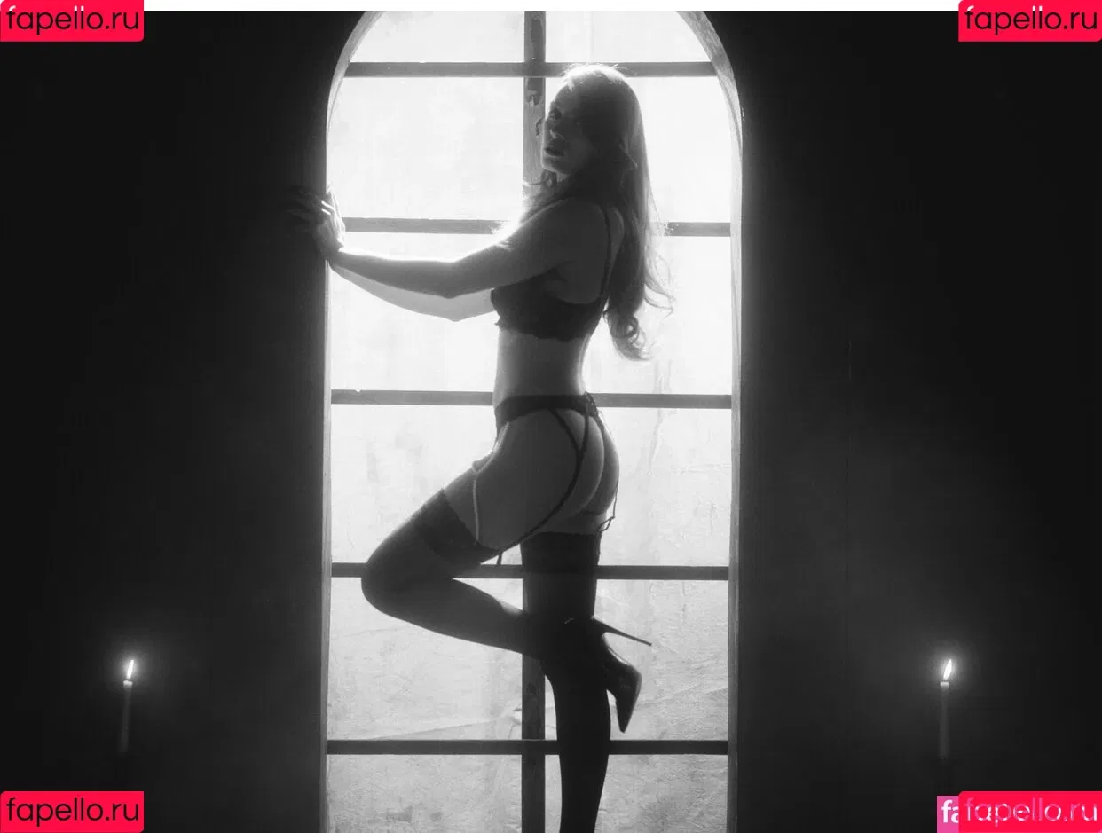 Anna Zapala Onlyfans Photo Gallery 