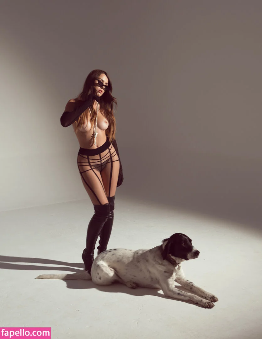 Anna Zapala Onlyfans Photo Gallery 