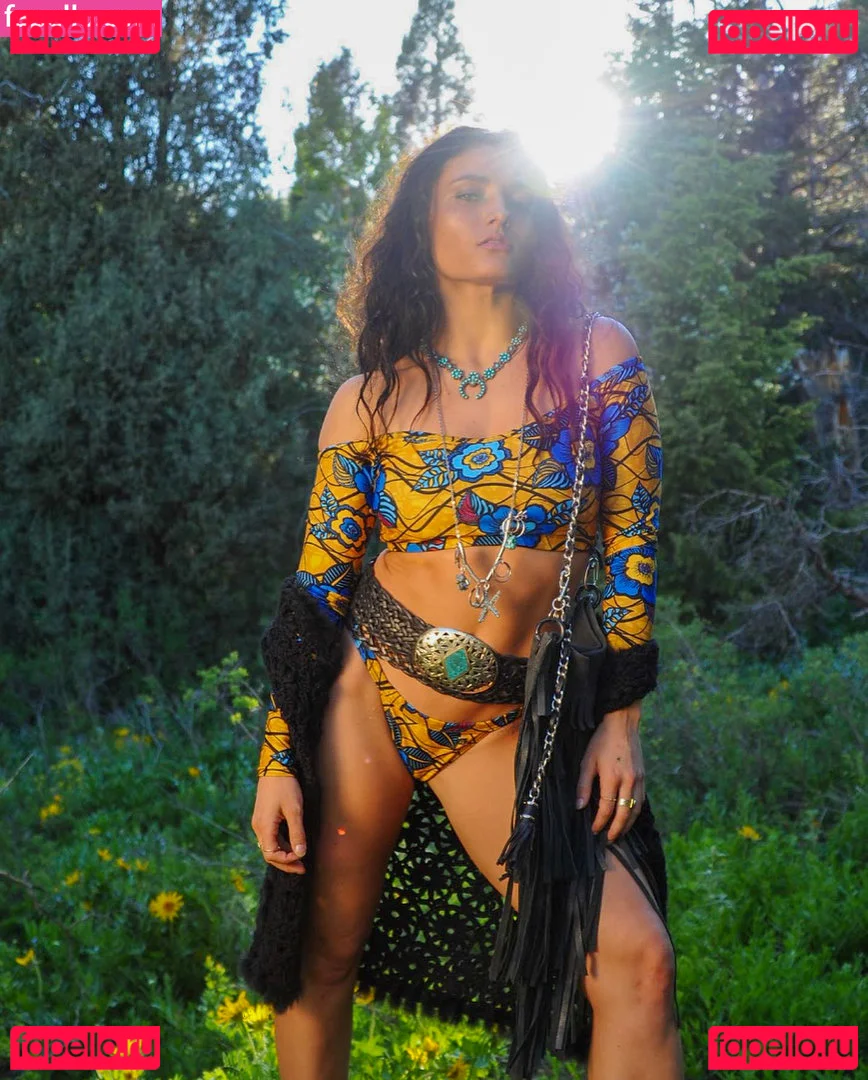 Chanyota Onlyfans Photo Gallery 