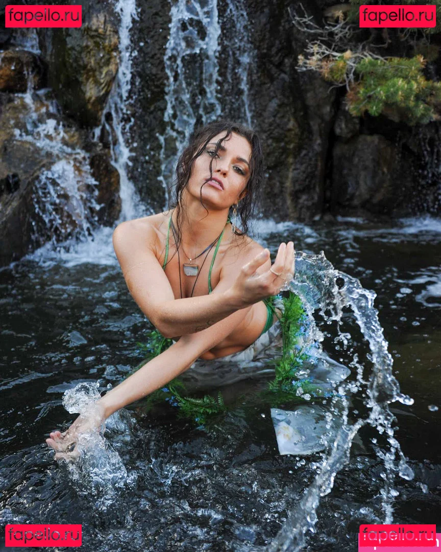 Chanyota Onlyfans Photo Gallery 