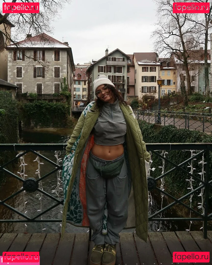 Chanyota Onlyfans Photo Gallery 