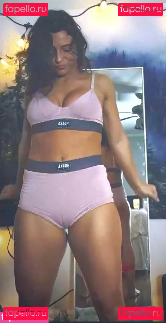 Chanyota Onlyfans Photo Gallery 