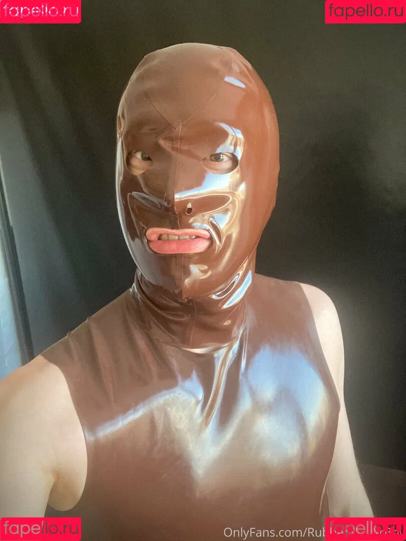 rubberskaterboy Onlyfans Photo Gallery 