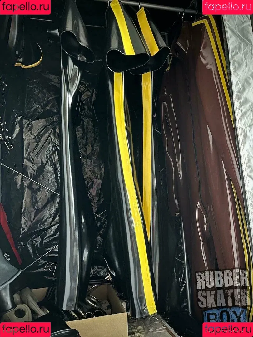 rubberskaterboy Onlyfans Photo Gallery 