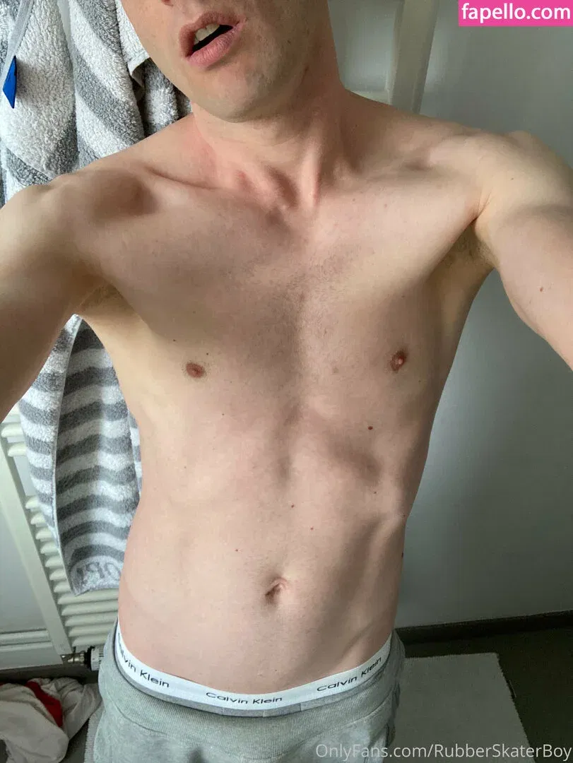 rubberskaterboy Onlyfans Photo Gallery 