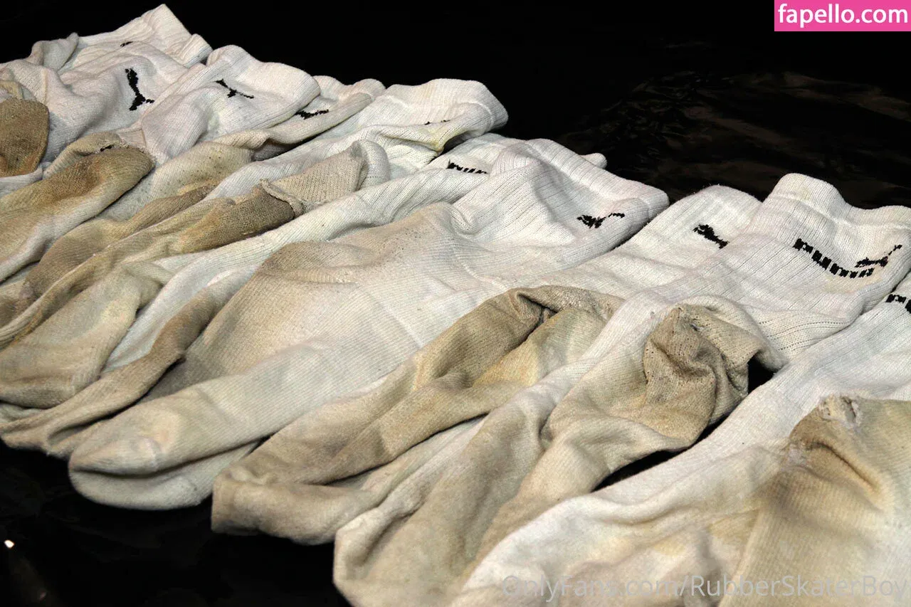 rubberskaterboy Onlyfans Photo Gallery 