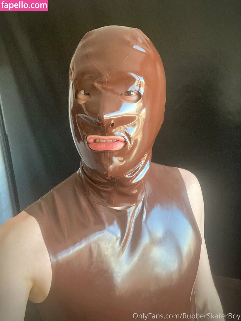 rubberskaterboy Onlyfans Photo Gallery 