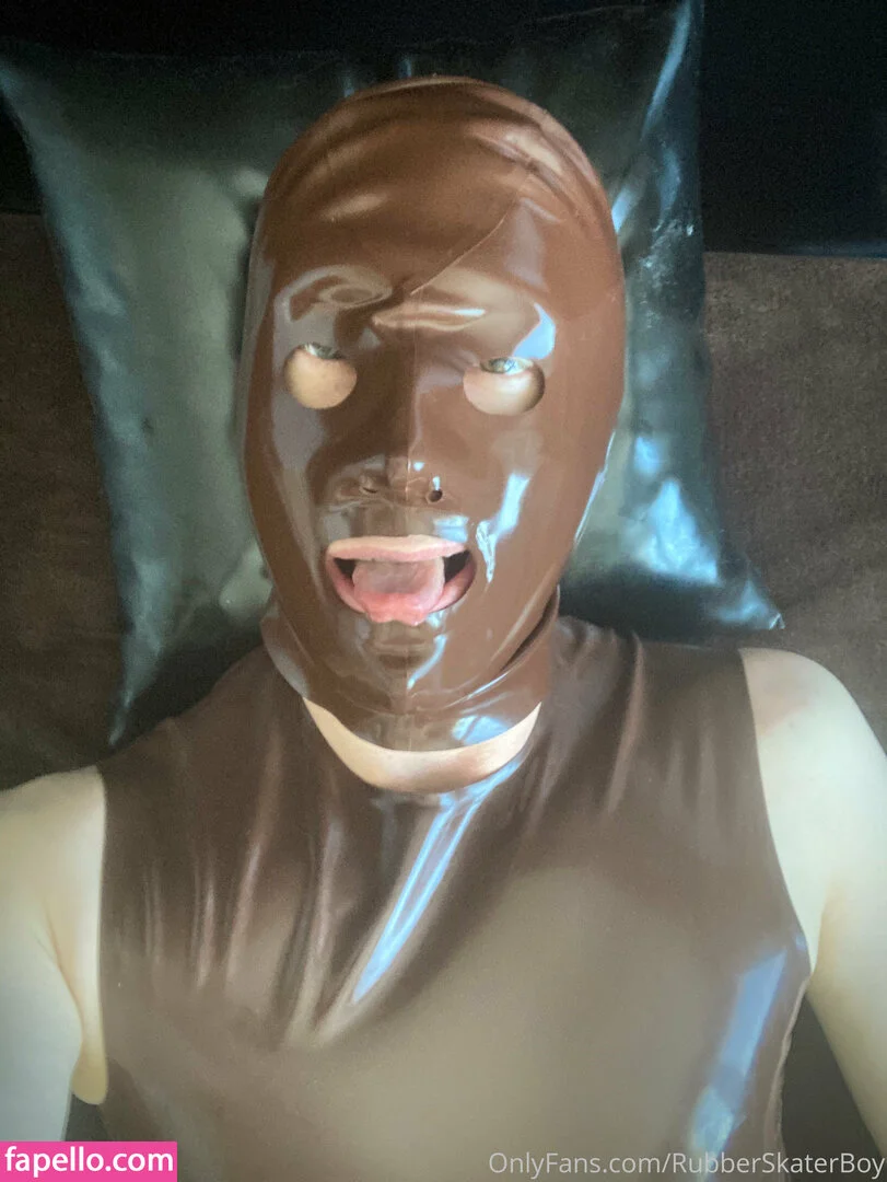 rubberskaterboy Onlyfans Photo Gallery 