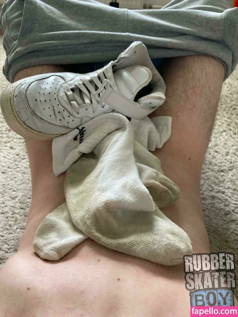 rubberskaterboy Onlyfans Photo Gallery 