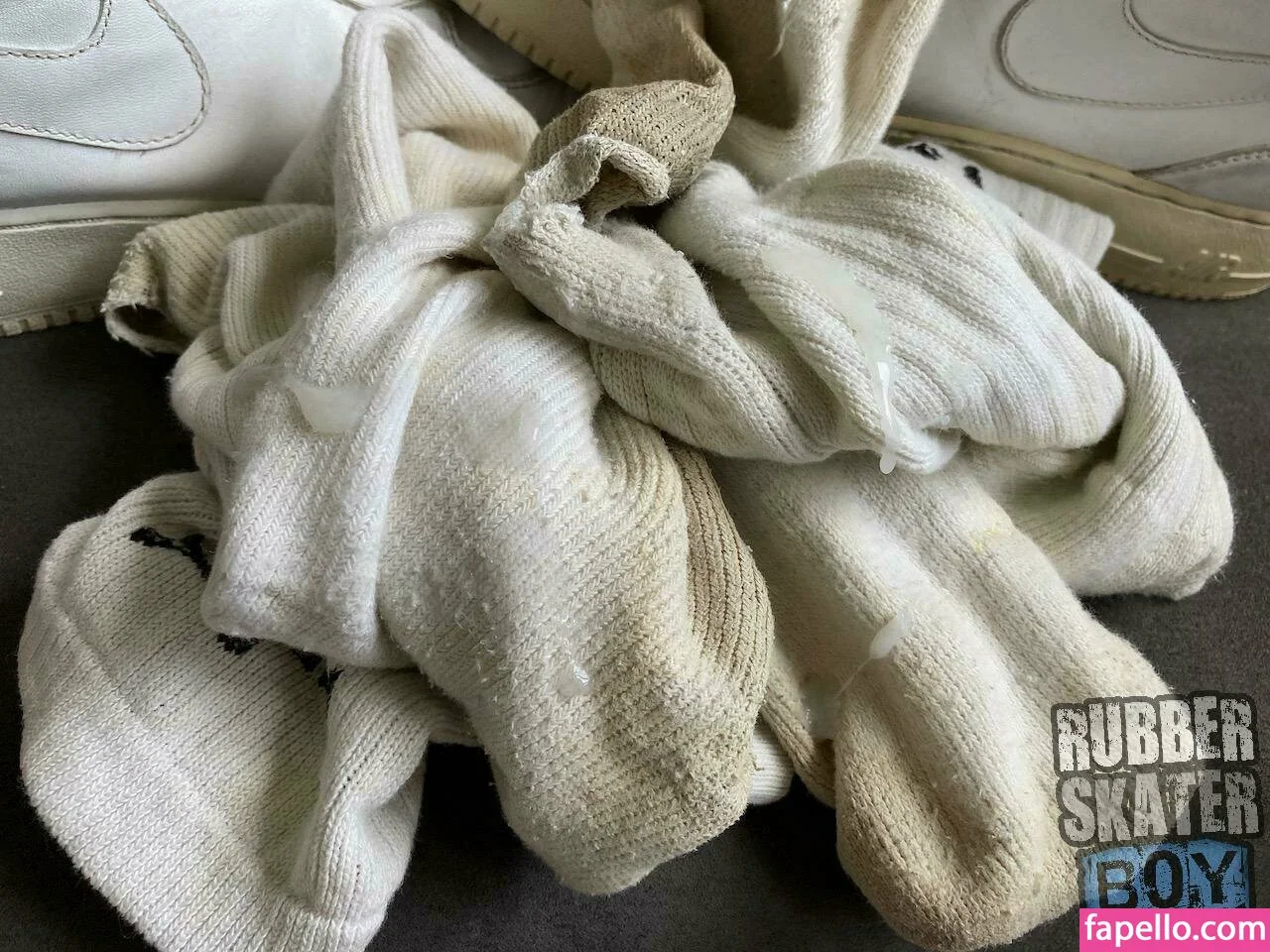 rubberskaterboy Onlyfans Photo Gallery 