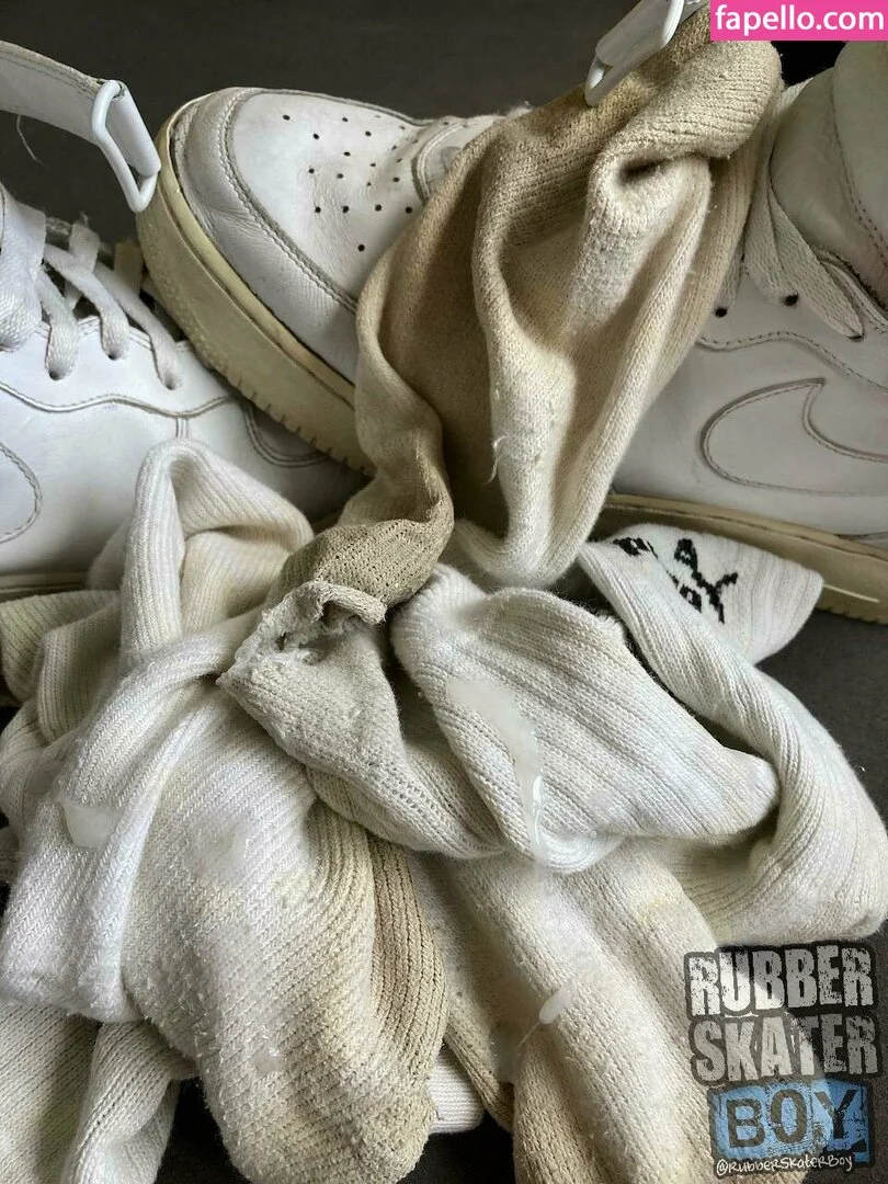 rubberskaterboy Onlyfans Photo Gallery 