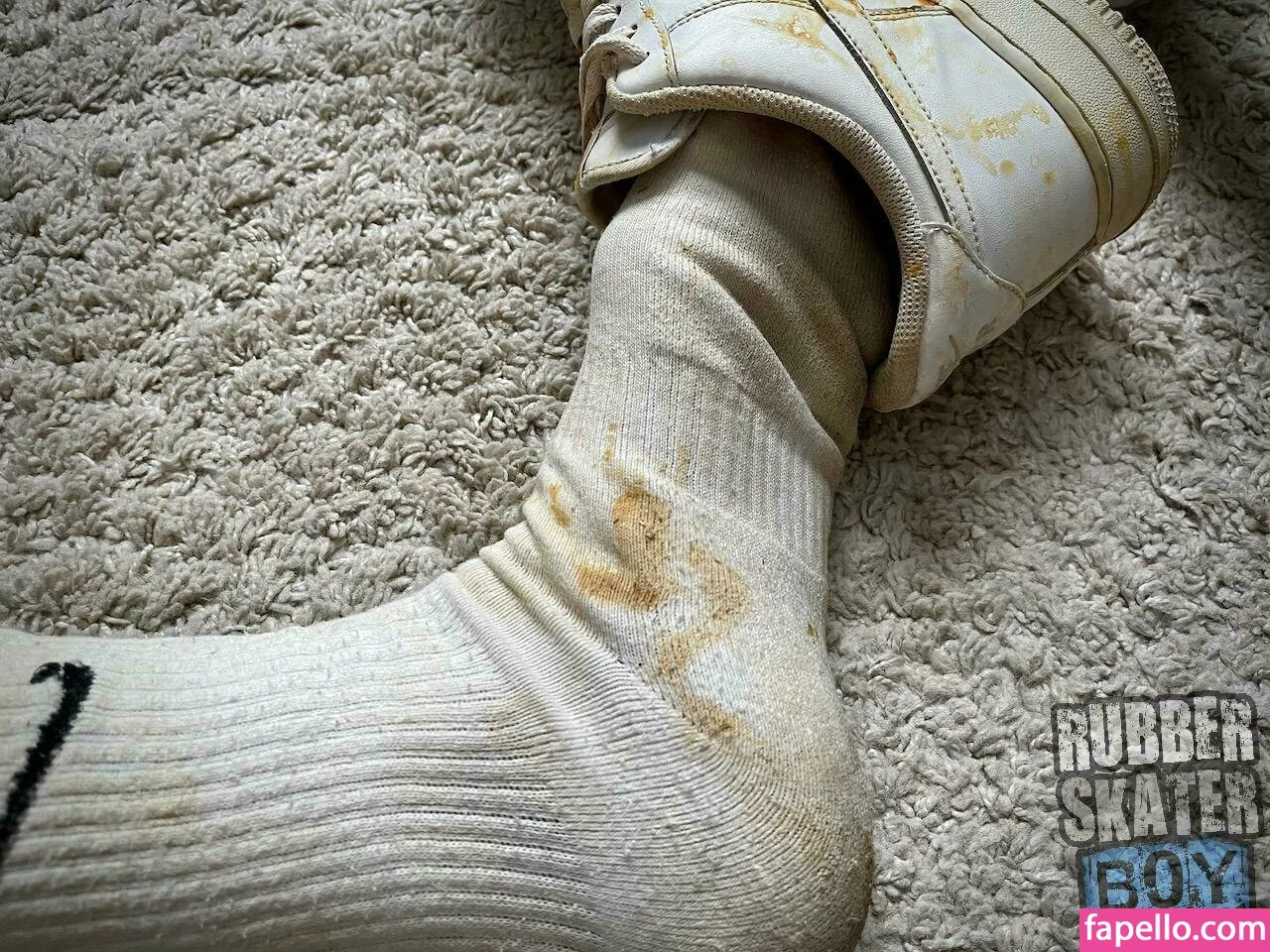 rubberskaterboy Onlyfans Photo Gallery 