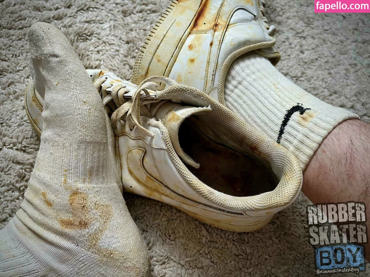 rubberskaterboy Onlyfans Photo Gallery 