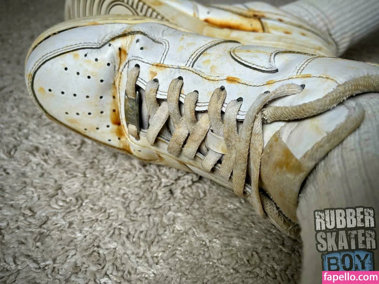 rubberskaterboy Onlyfans Photo Gallery 