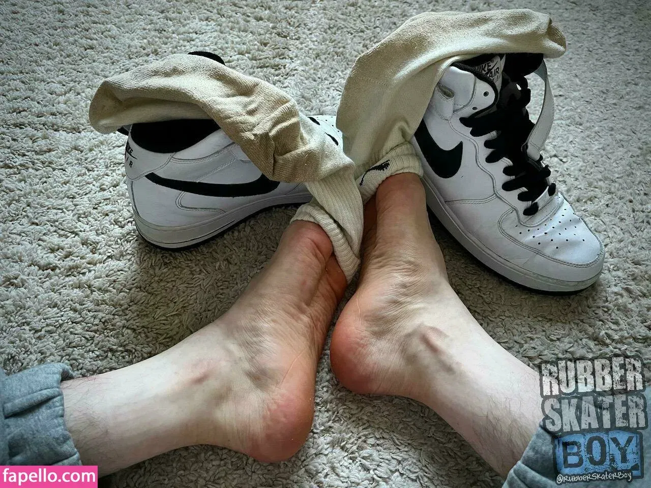 rubberskaterboy Onlyfans Photo Gallery 