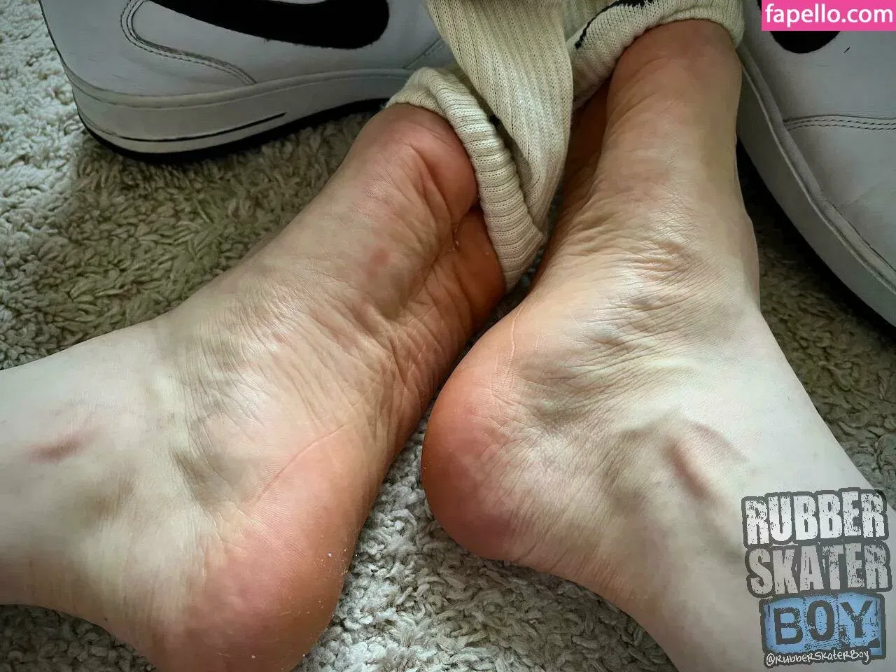 rubberskaterboy Onlyfans Photo Gallery 