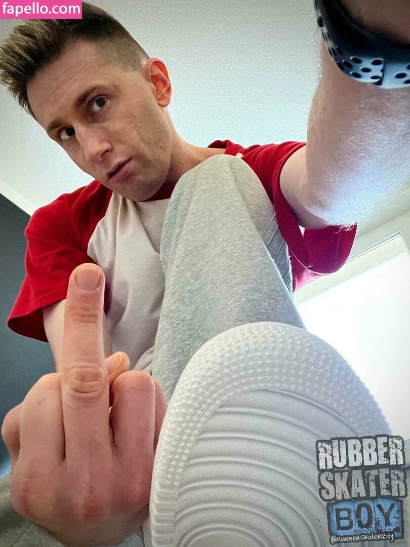 rubberskaterboy Onlyfans Photo Gallery 