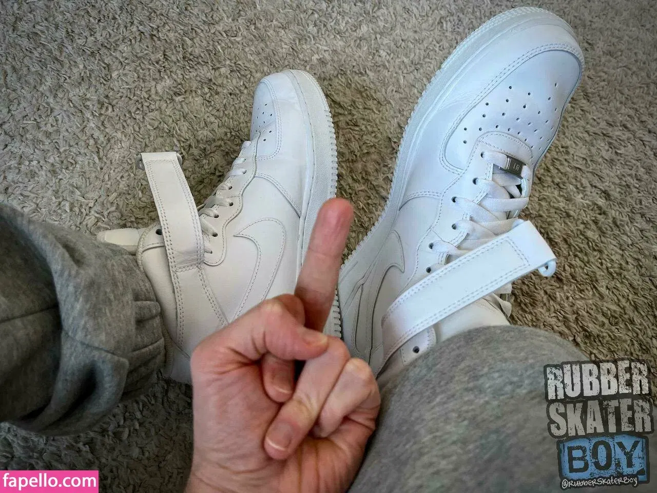 rubberskaterboy Onlyfans Photo Gallery 