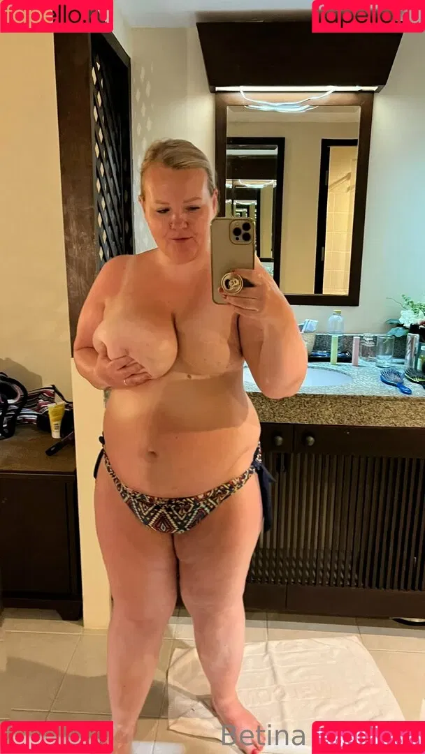 betina_poulsen Onlyfans Photo Gallery 