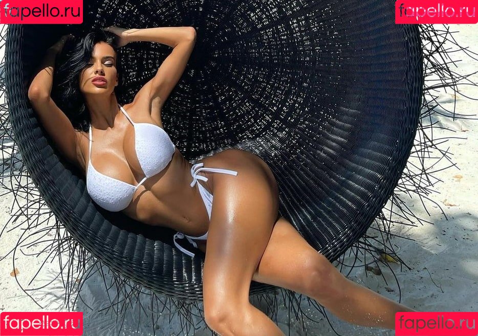 AmandaAhola Nude Onlyfans Photo 5