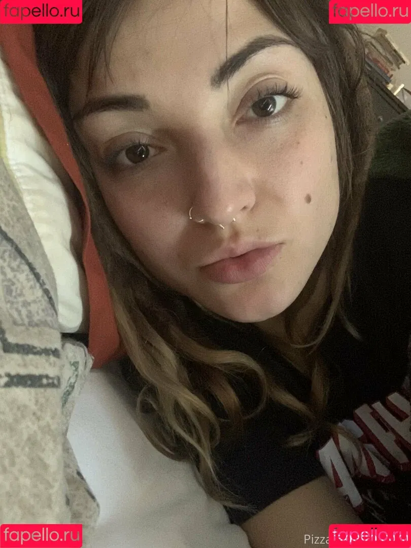 PizzaPussyPie Onlyfans Photo Gallery 