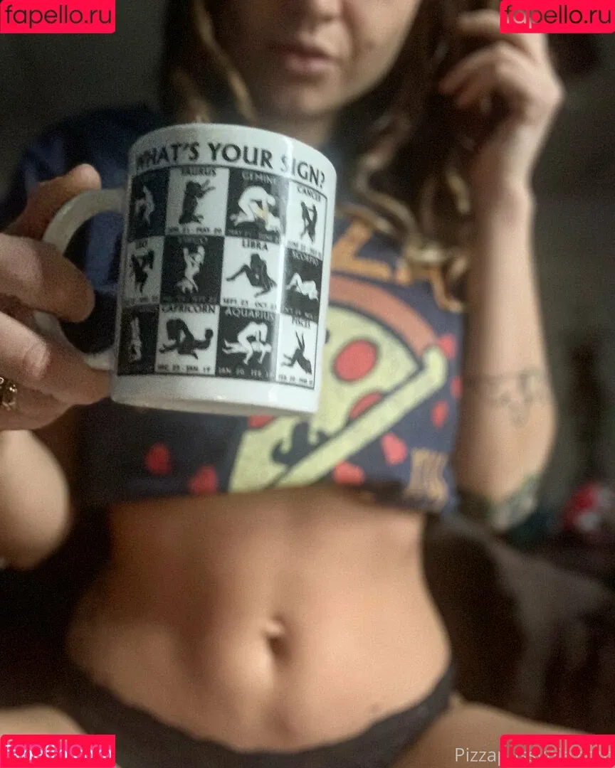 PizzaPussyPie Onlyfans Photo Gallery 