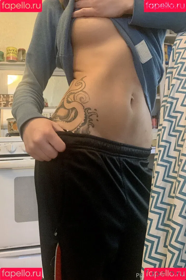 PizzaPussyPie Onlyfans Photo Gallery 