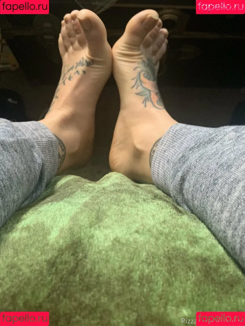 PizzaPussyPie Onlyfans Photo Gallery 
