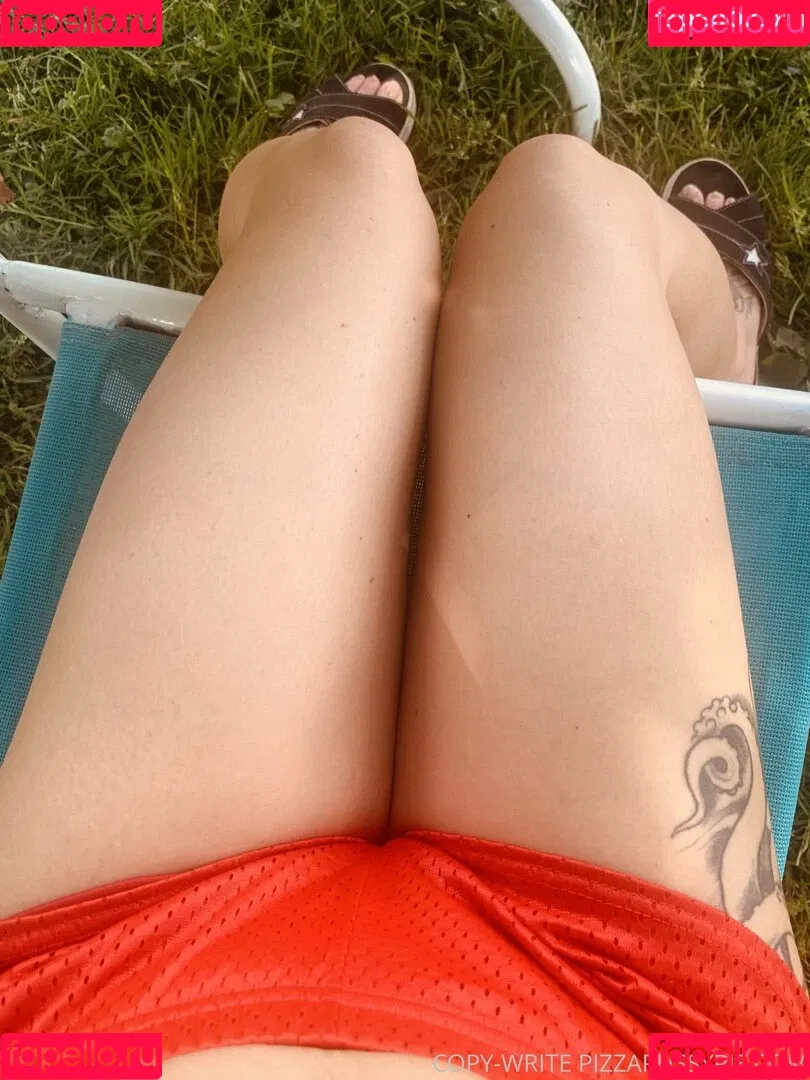 PizzaPussyPie Onlyfans Photo Gallery 