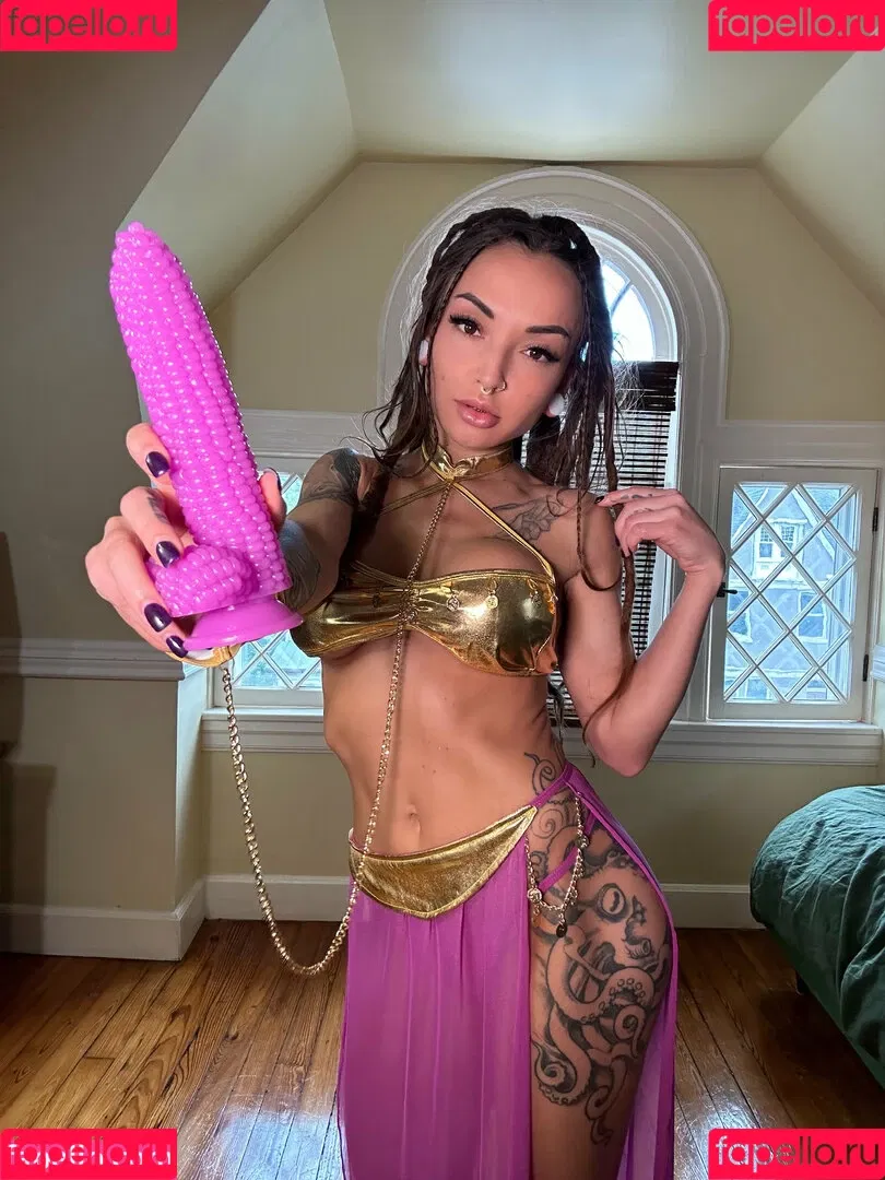 PizzaPussyPie Onlyfans Photo Gallery 