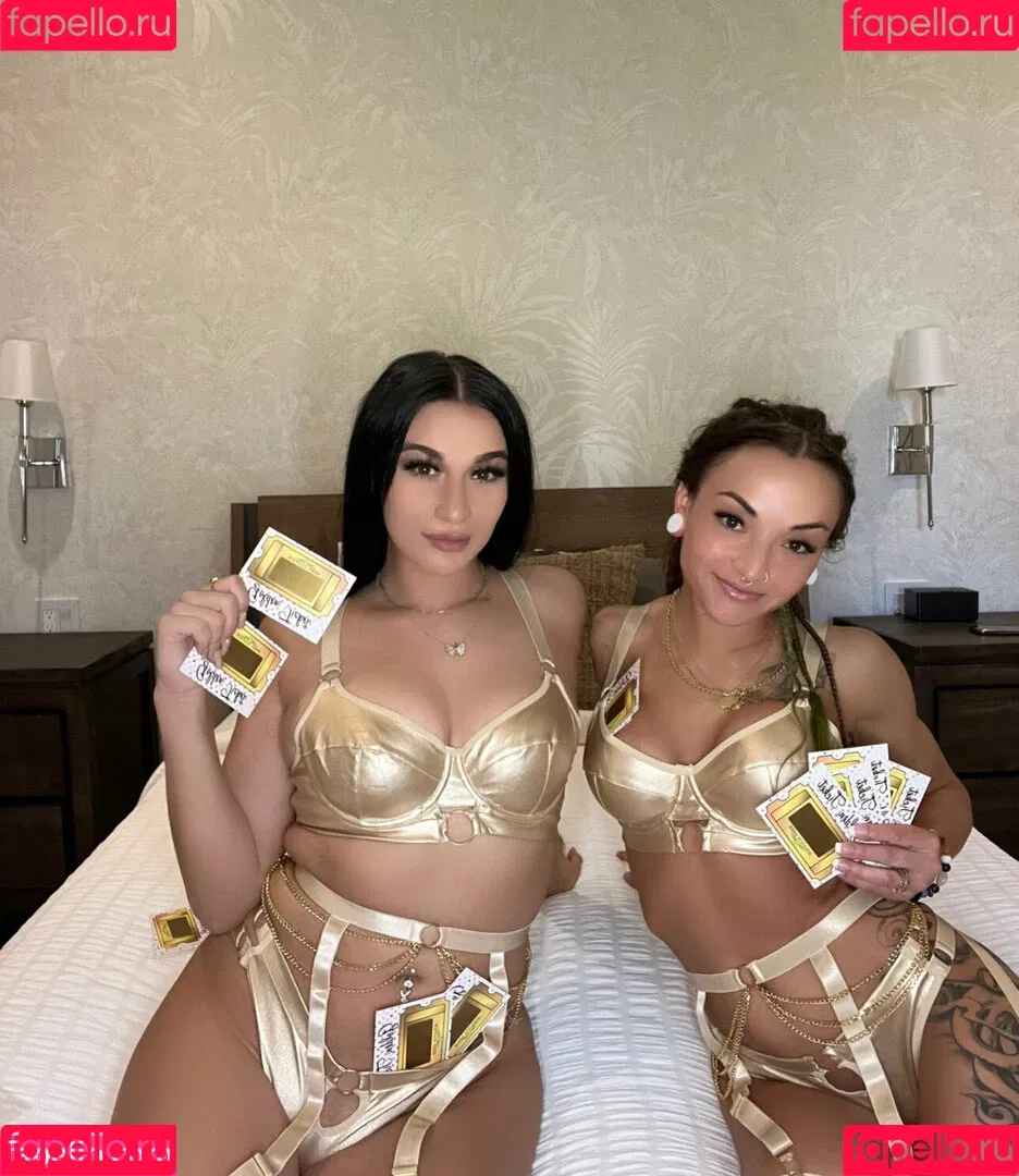 PizzaPussyPie Onlyfans Photo Gallery 