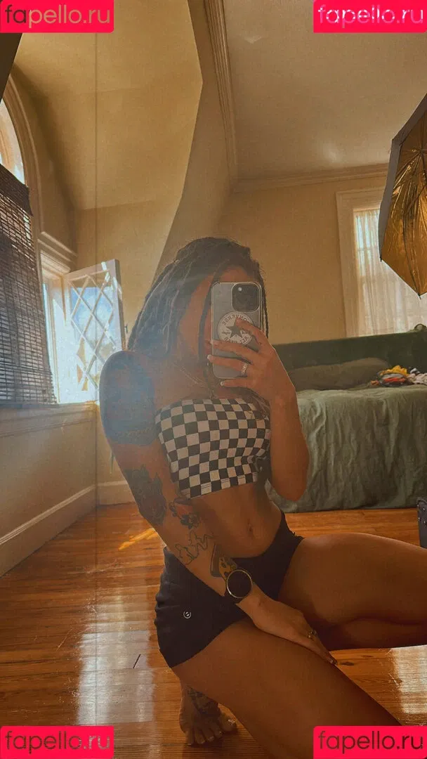 PizzaPussyPie Onlyfans Photo Gallery 