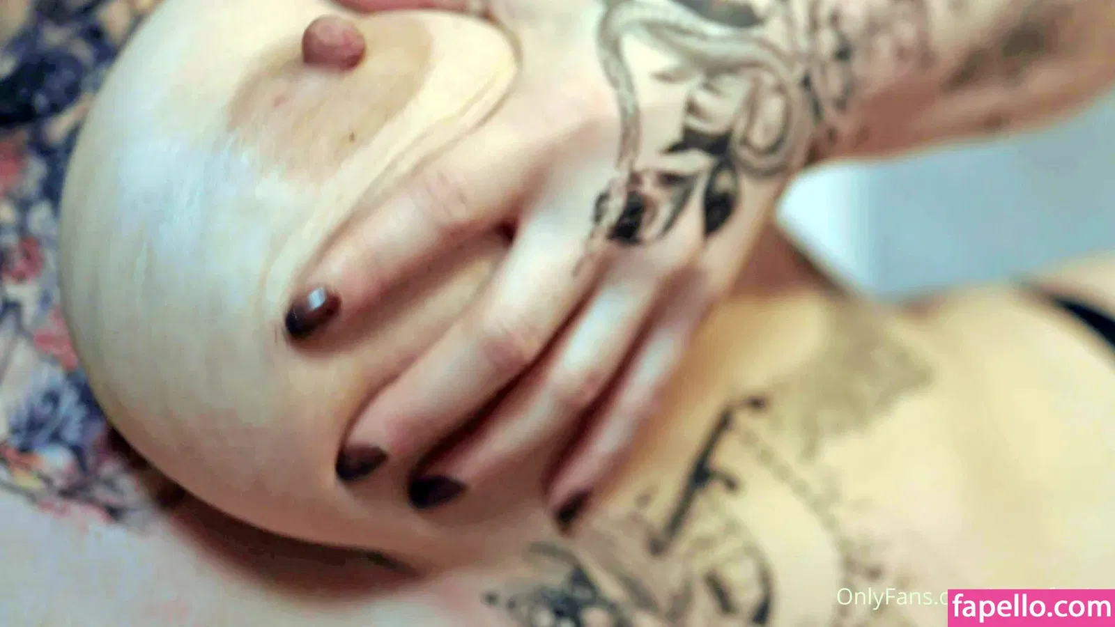 Tessa Fowler Onlyfans Photo Gallery 