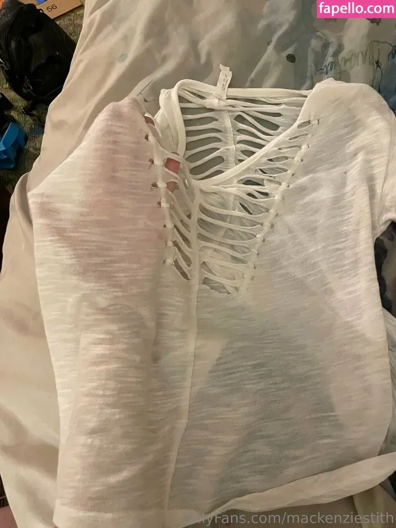 mackenziestith Onlyfans Photo Gallery 