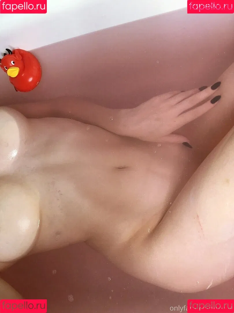 Tniwe Onlyfans Photo Gallery 