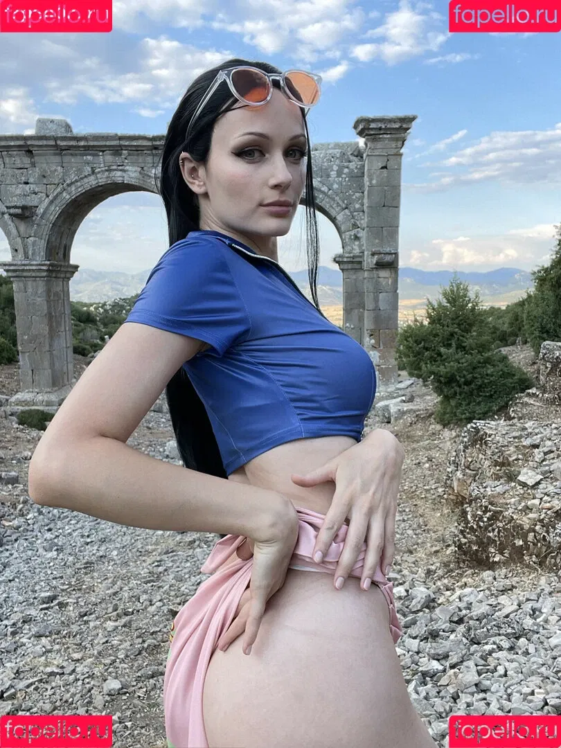 Tniwe Onlyfans Photo Gallery 
