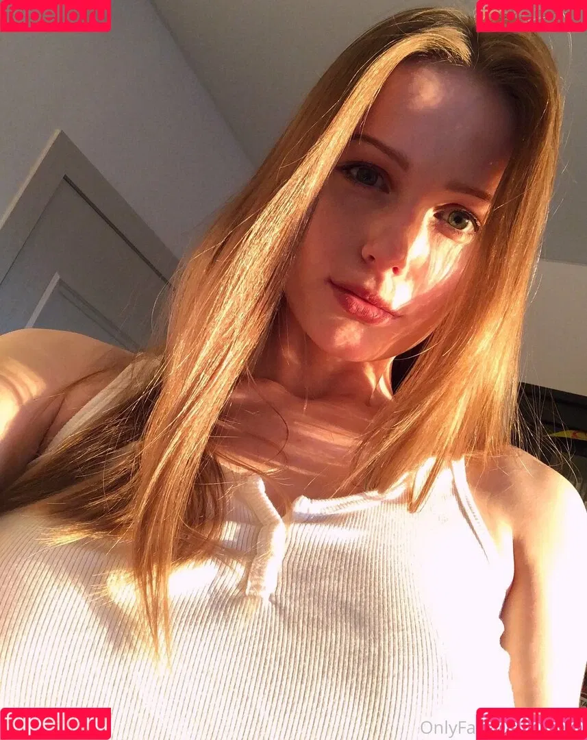 Tniwe Onlyfans Photo Gallery 