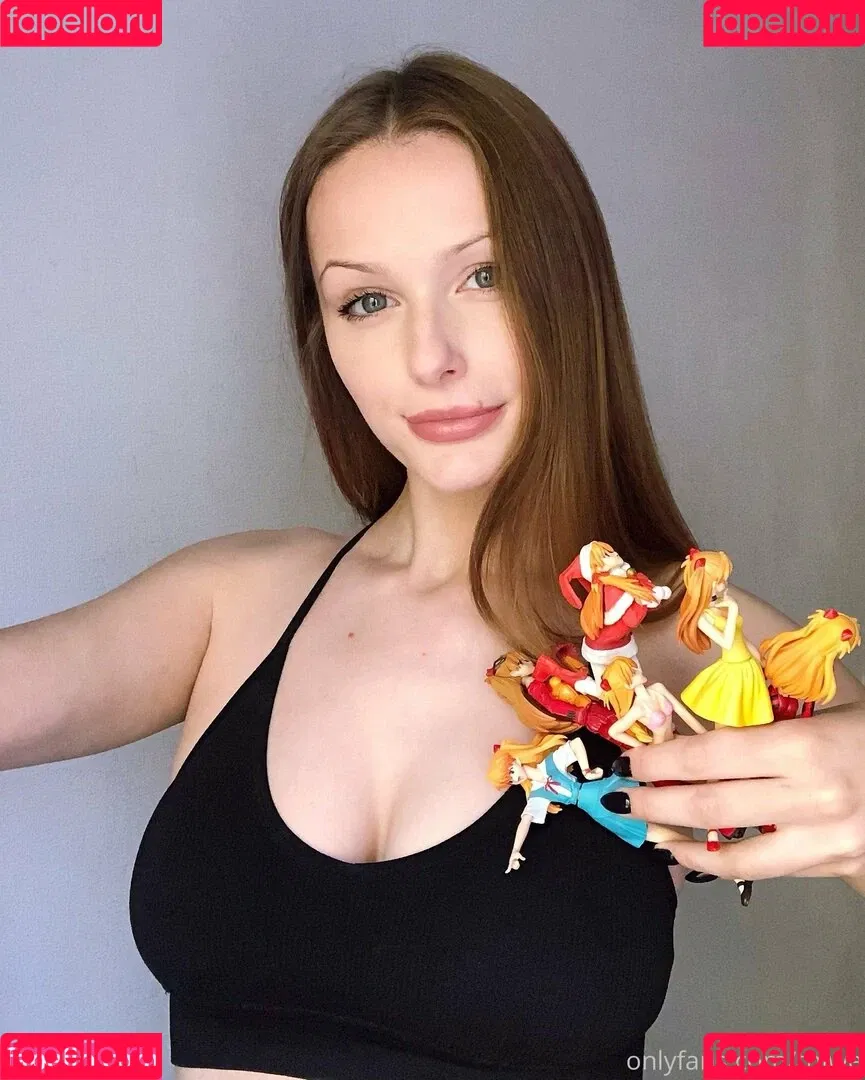 Tniwe Onlyfans Photo Gallery 
