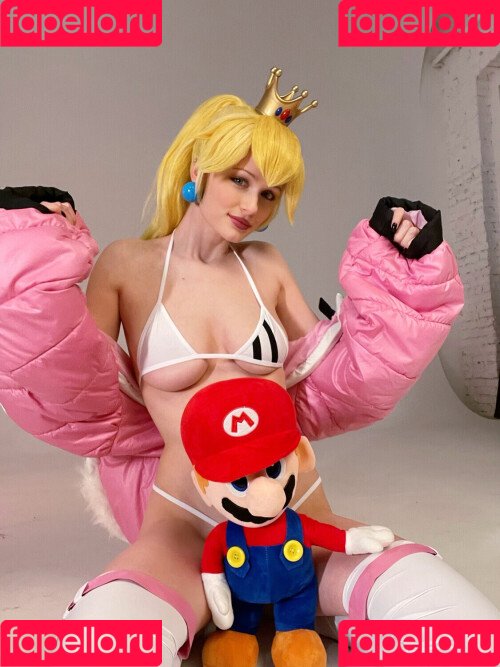 Tniwe Onlyfans Photo Gallery 