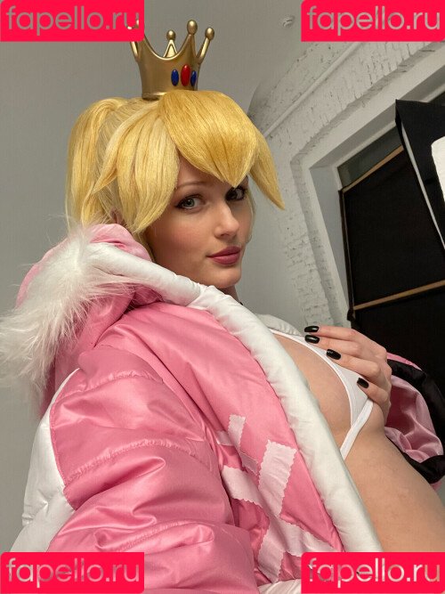 Tniwe Onlyfans Photo Gallery 