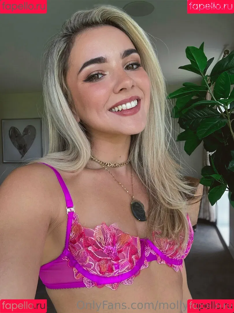 mollyspoilme Onlyfans Photo Gallery 