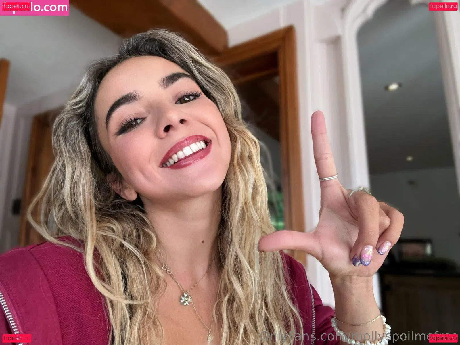 mollyspoilme Onlyfans Photo Gallery 