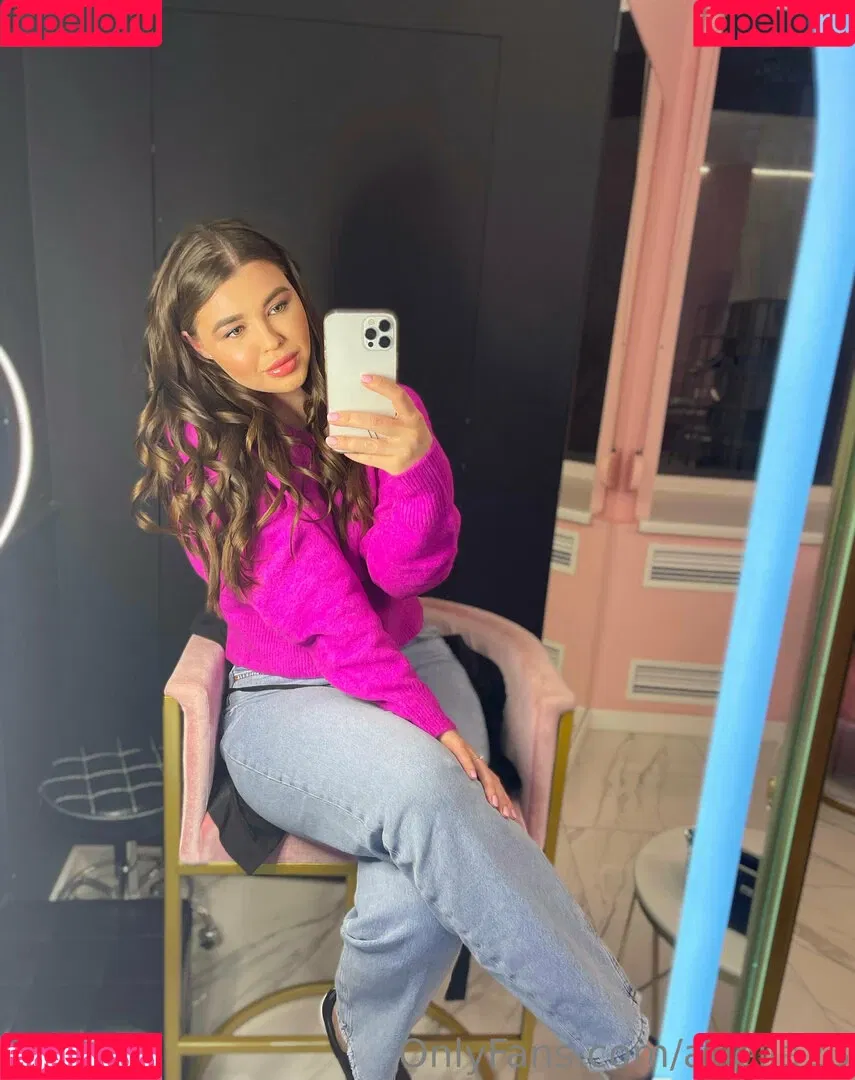 val_candy Onlyfans Photo Gallery 